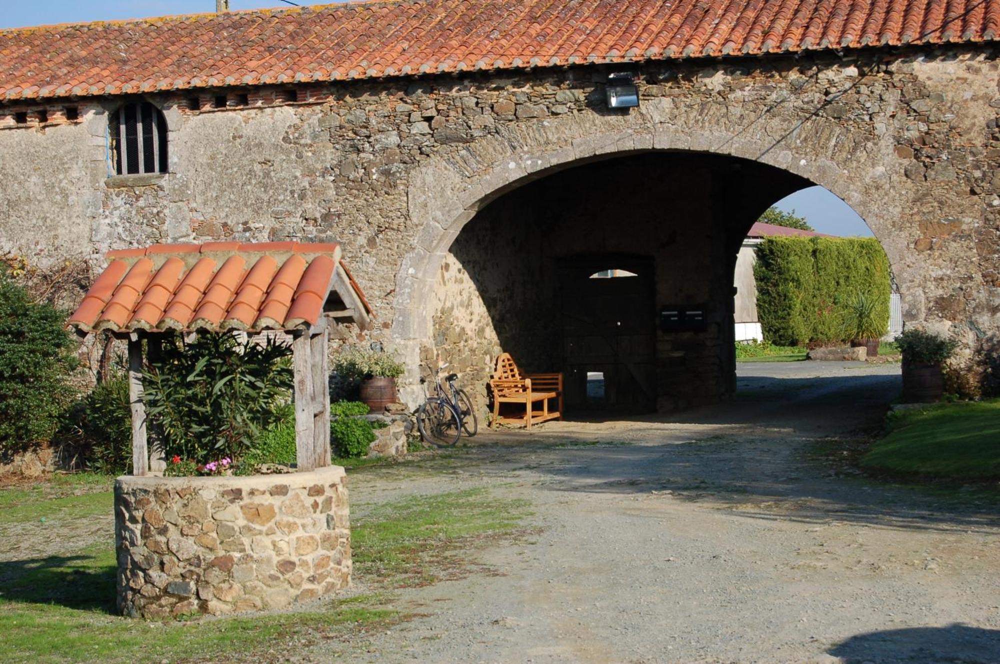 Chambre D'Hote Manoir De La Baudonniere Monsireigne 外观 照片