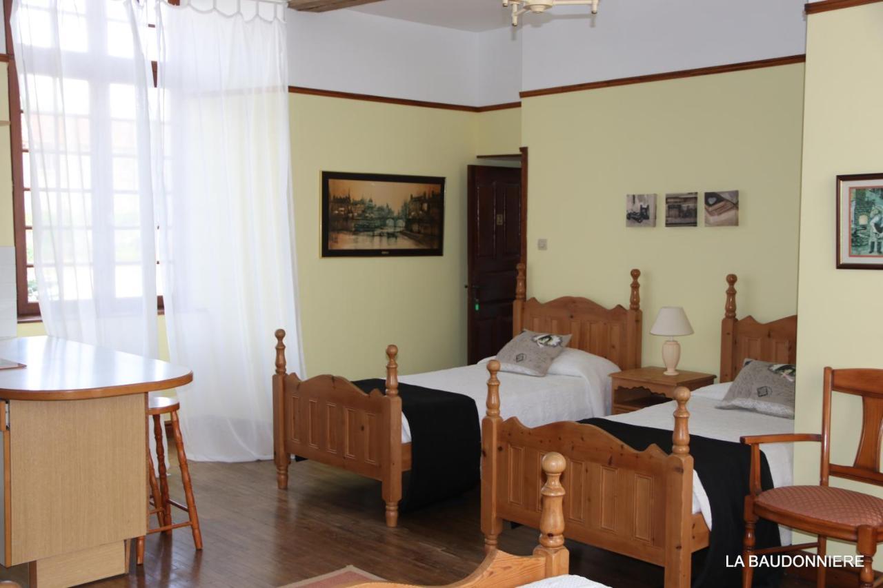 Chambre D'Hote Manoir De La Baudonniere Monsireigne 外观 照片